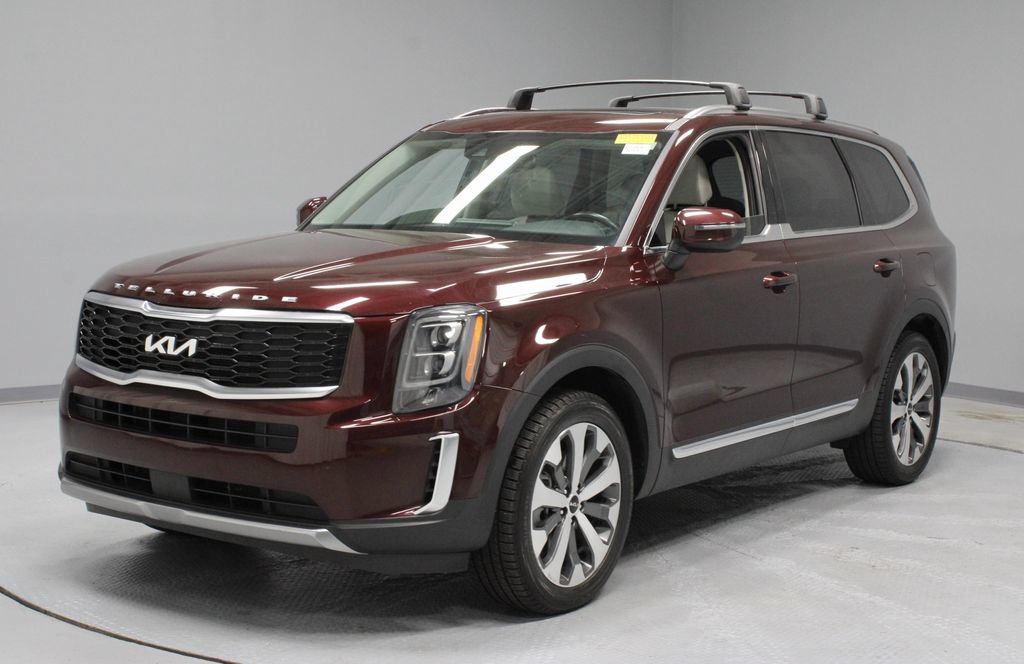 Used 2022 Kia Telluride EX w/ EX Premium Package FWD image 8