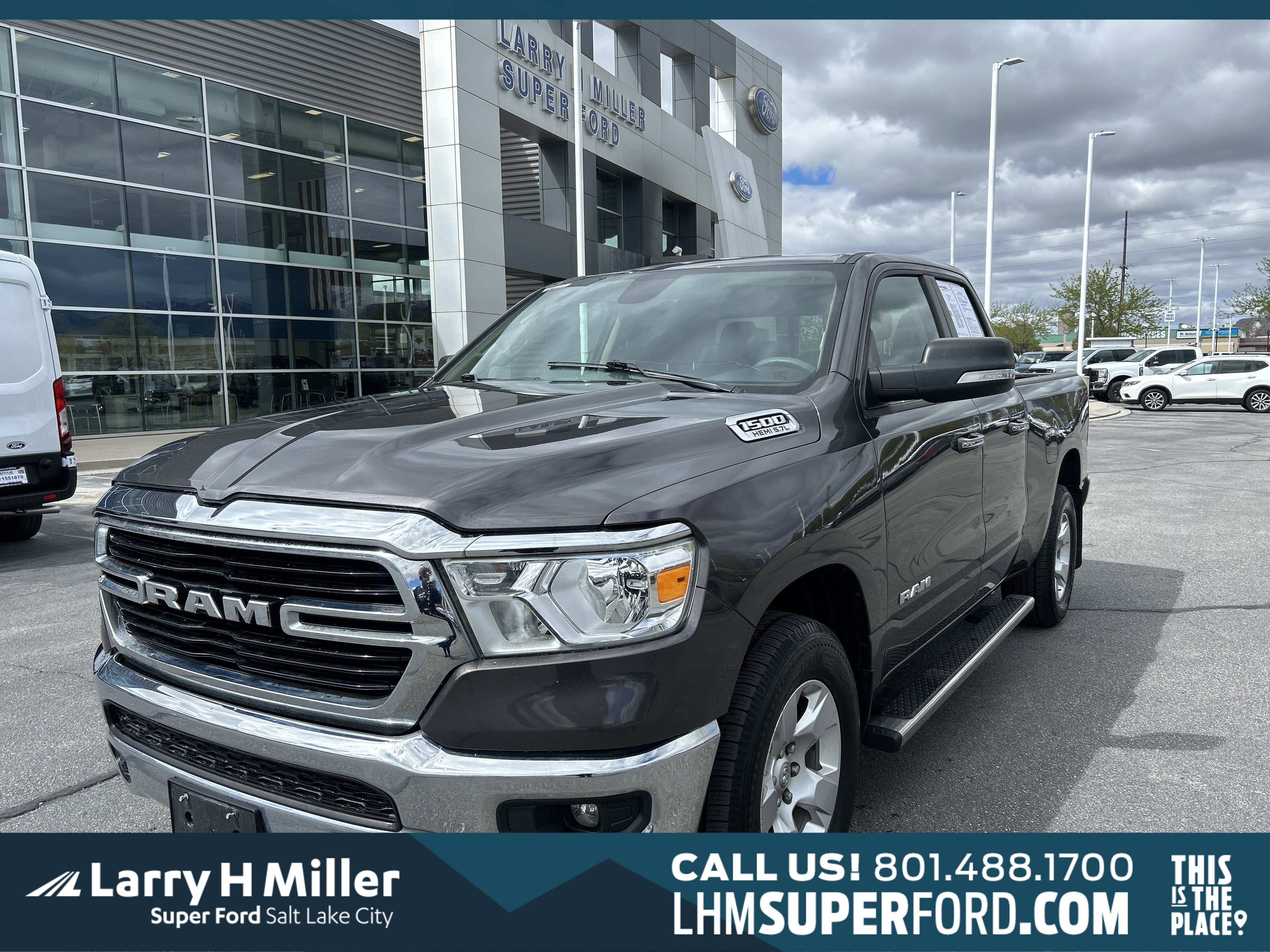 Used 2020 RAM 1500 Big Horn AWD/4WD image 1