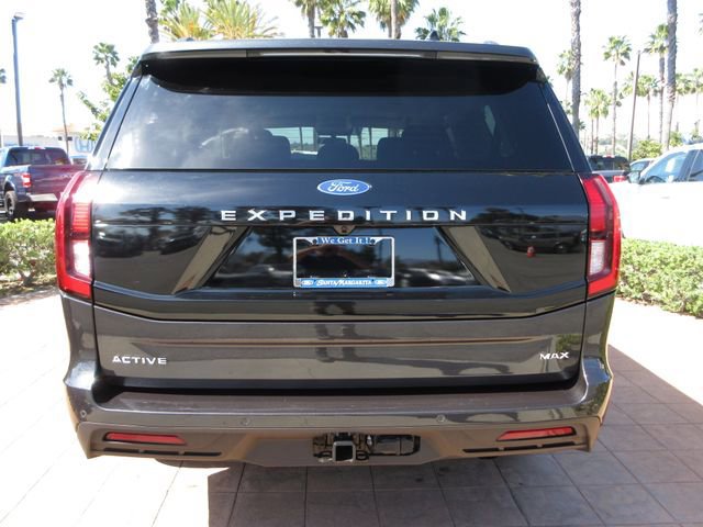 Certified 2025 Ford Expedition Max Active image 3