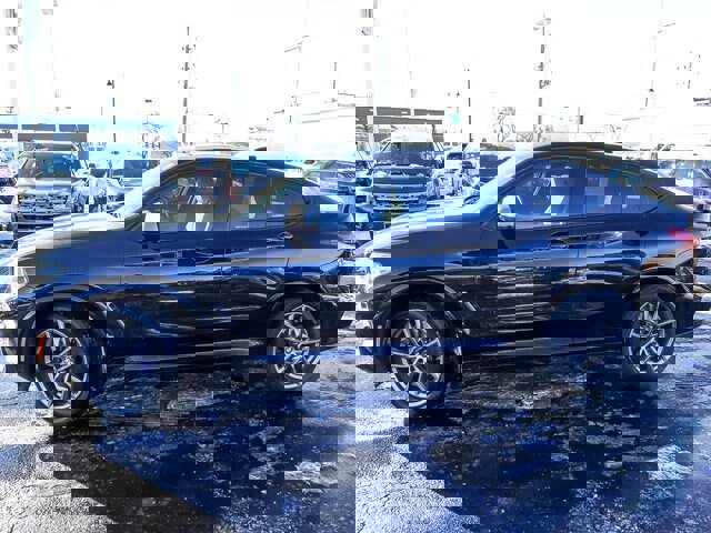 Used 2019 BMW X4 M40i image 3