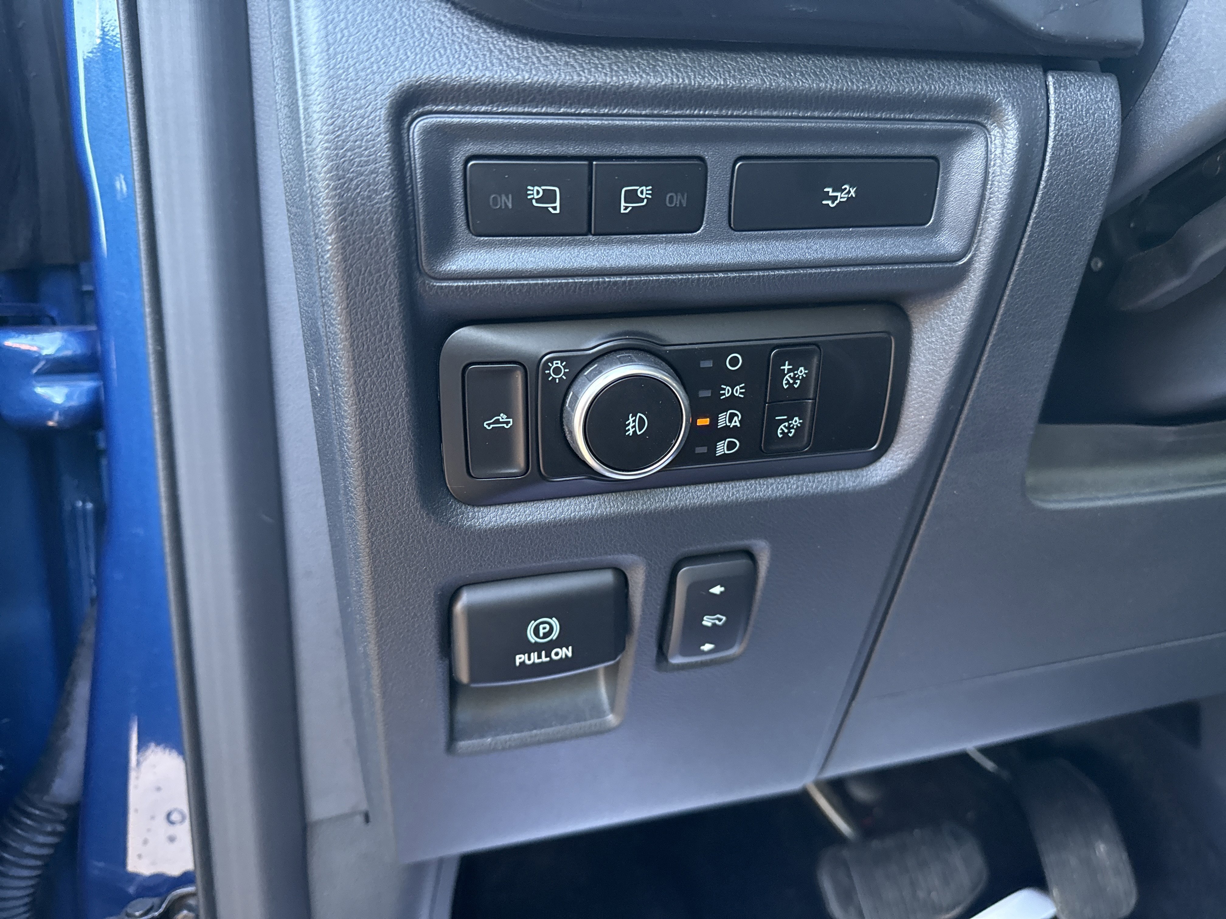 Certified 2023 Ford F150 XLT w/ Equipment Group 302A High image 20