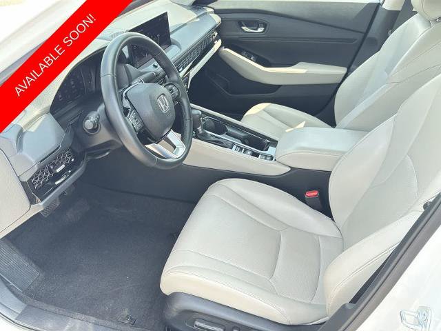 Used 2023 Honda Accord Touring image 10
