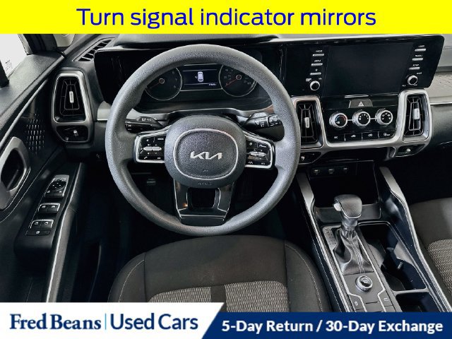 Used 2022 Kia Sorento LX FWD image 25