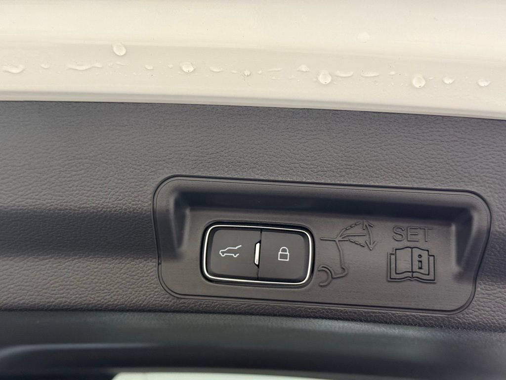 Certified 2023 Ford Explorer ST w/ Equipment Group 401A image 5