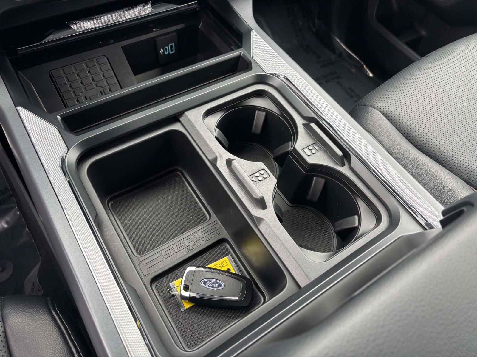 Certified 2024 Ford F250 Lariat w/ Lariat Ultimate Package image 27