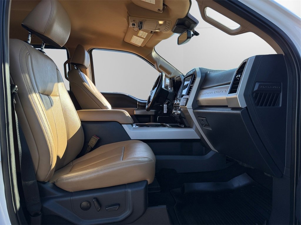 Certified 2022 Ford F250 Lariat w/ Chrome Package image 15