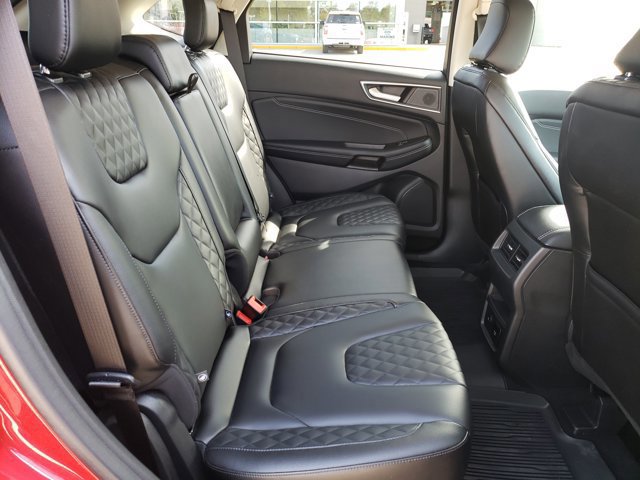Certified 2023 Ford Edge Titanium image 33