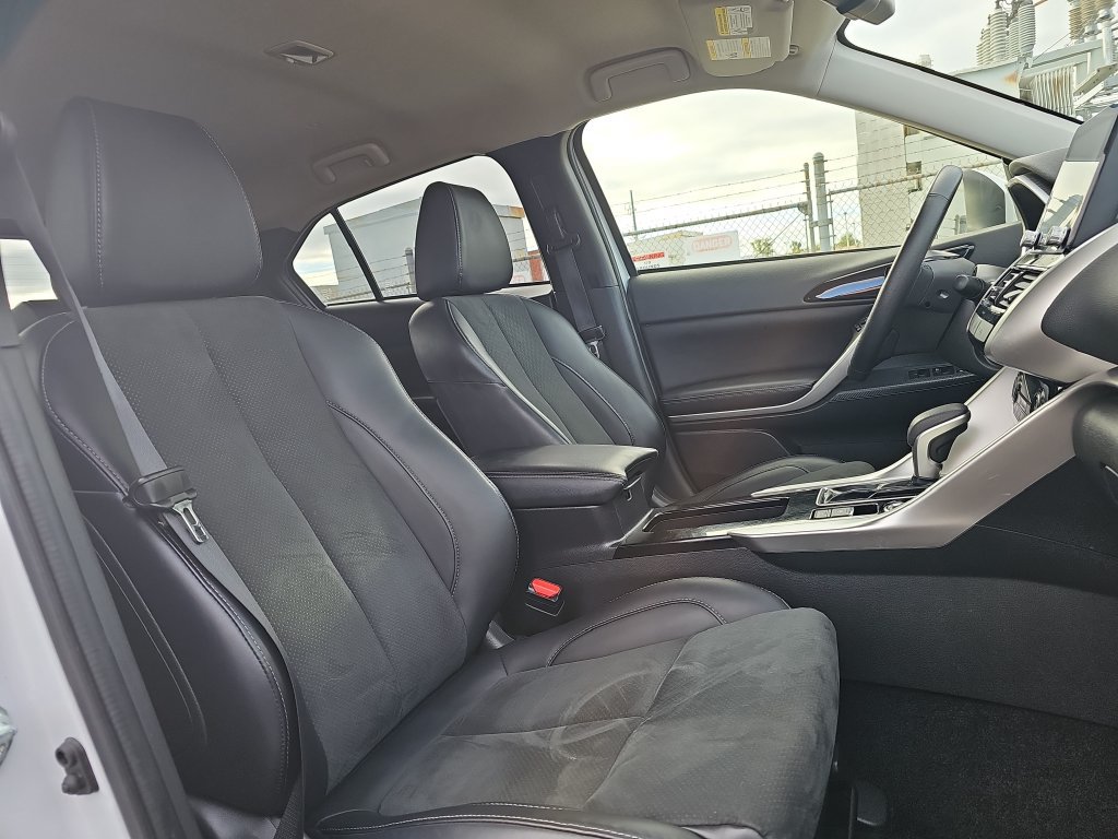Used 2025 Mitsubishi Eclipse Cross AWD image 10