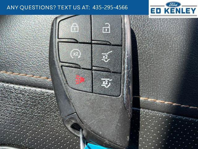 Used 2021 GMC Yukon AT4 w/ Technology Package AWD/4WD image 14