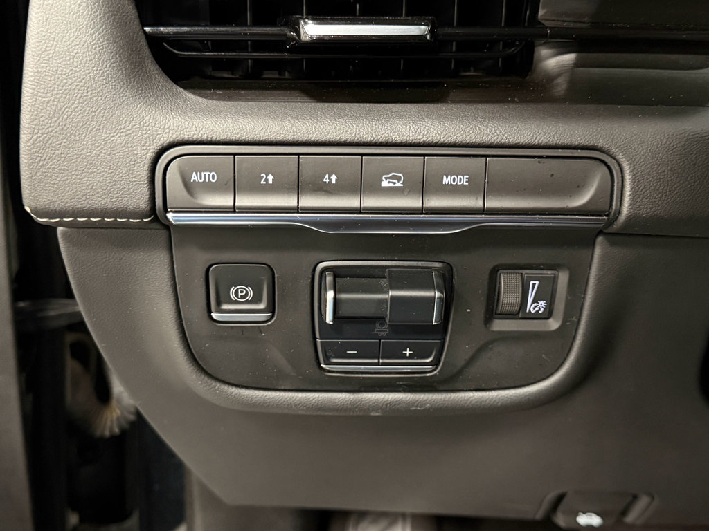 Used 2023 Cadillac Escalade Sport image 12