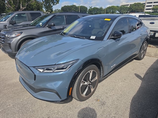 Certified 2023 Ford Mustang Mach-E Premium AWD/4WD image 3