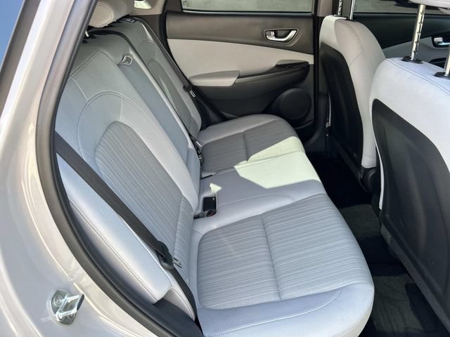 Used 2022 Hyundai Kona SEL w/ Convenience Package FWD image 23