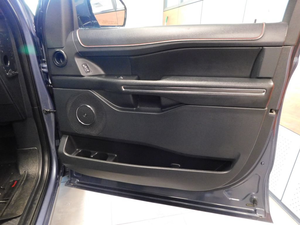 Certified 2022 Ford Expedition Max Limited AWD/4WD image 38
