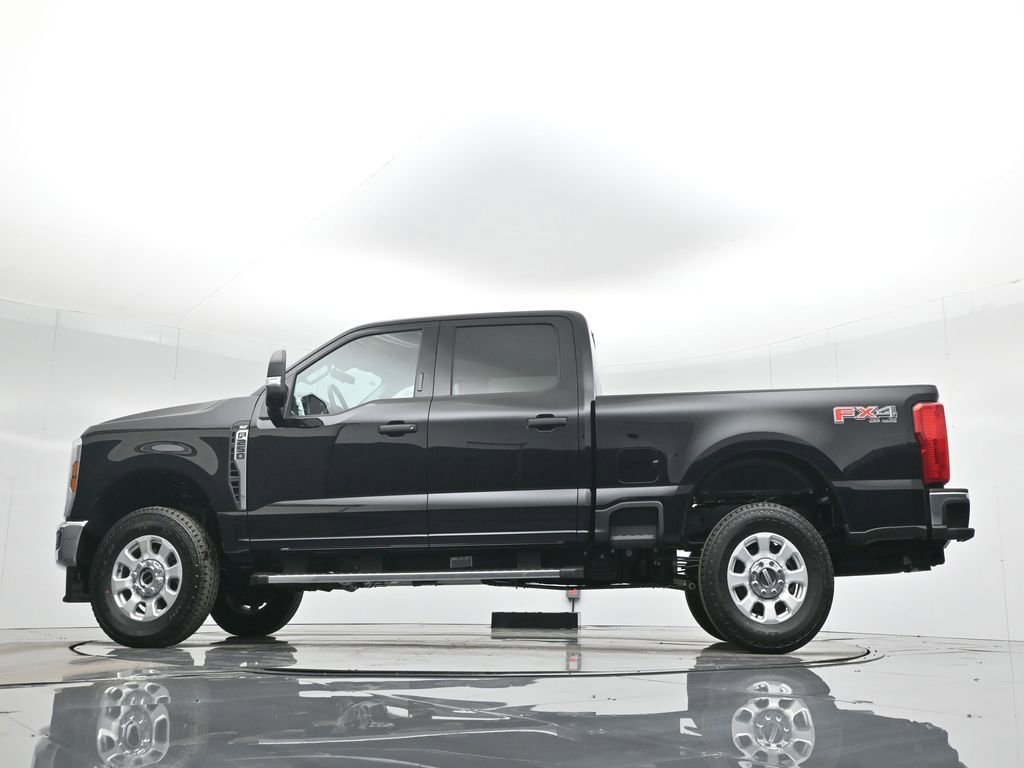 Certified 2024 Ford F250 XLT w/ FX4 Off-Road Package AWD/4WD image 54