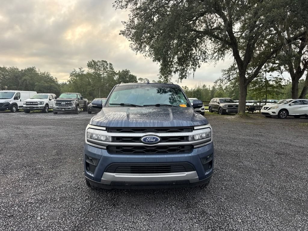 Certified 2022 Ford Expedition Max XLT RWD image 8