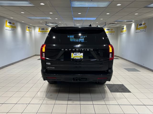 Certified 2025 Ford Expedition Active AWD/4WD image 21
