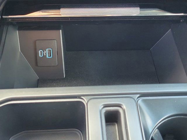 Certified 2023 Ford F150 Lariat image 25