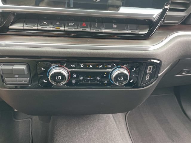 Used 2025 GMC Sierra 1500 SLT AWD/4WD image 26