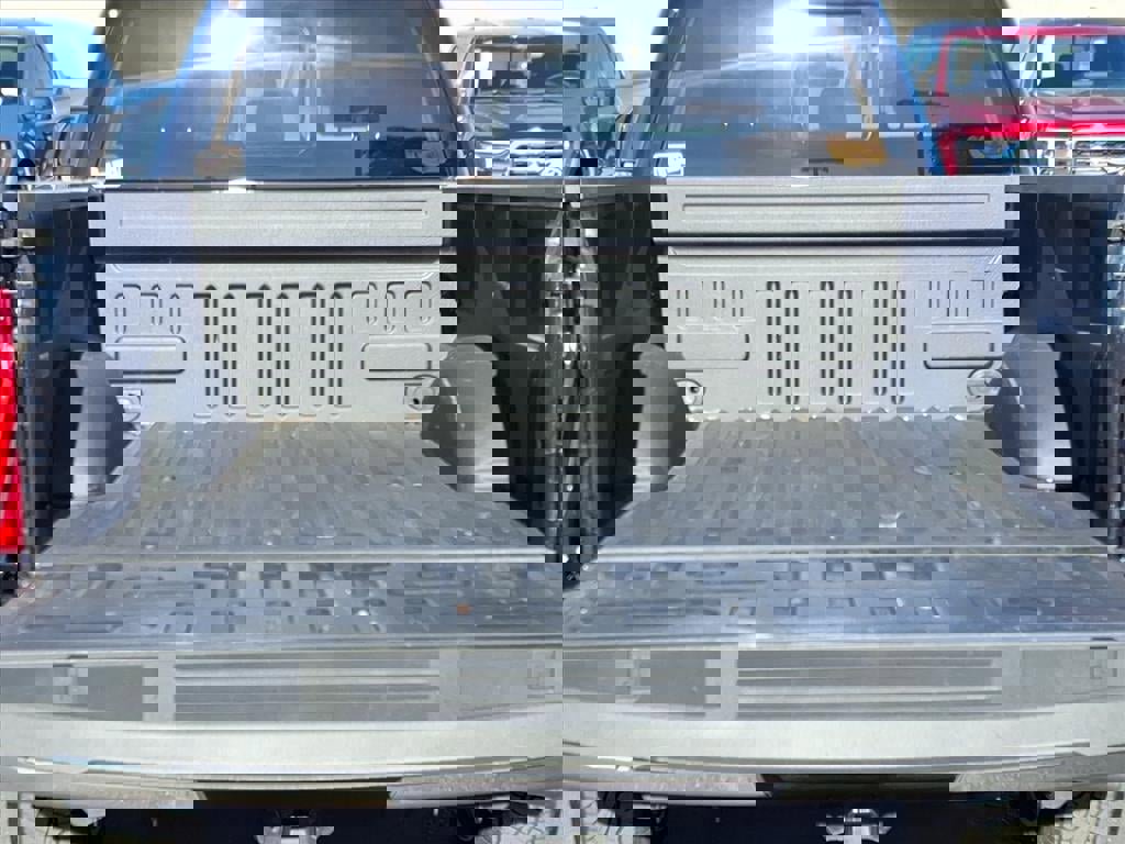 Certified 2023 Ford F150 Lariat w/ Equipment Group 502A High image 16