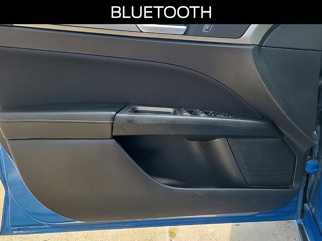Certified 2020 Ford Fusion SE FWD image 19
