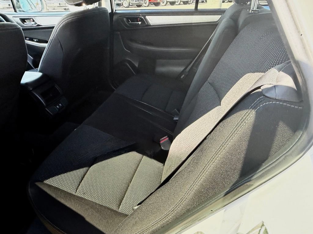 Used 2019 Subaru Outback 2.5i Premium AWD/4WD image 29