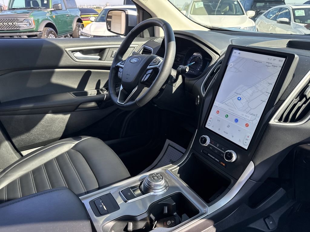 Certified 2024 Ford Edge SEL image 16