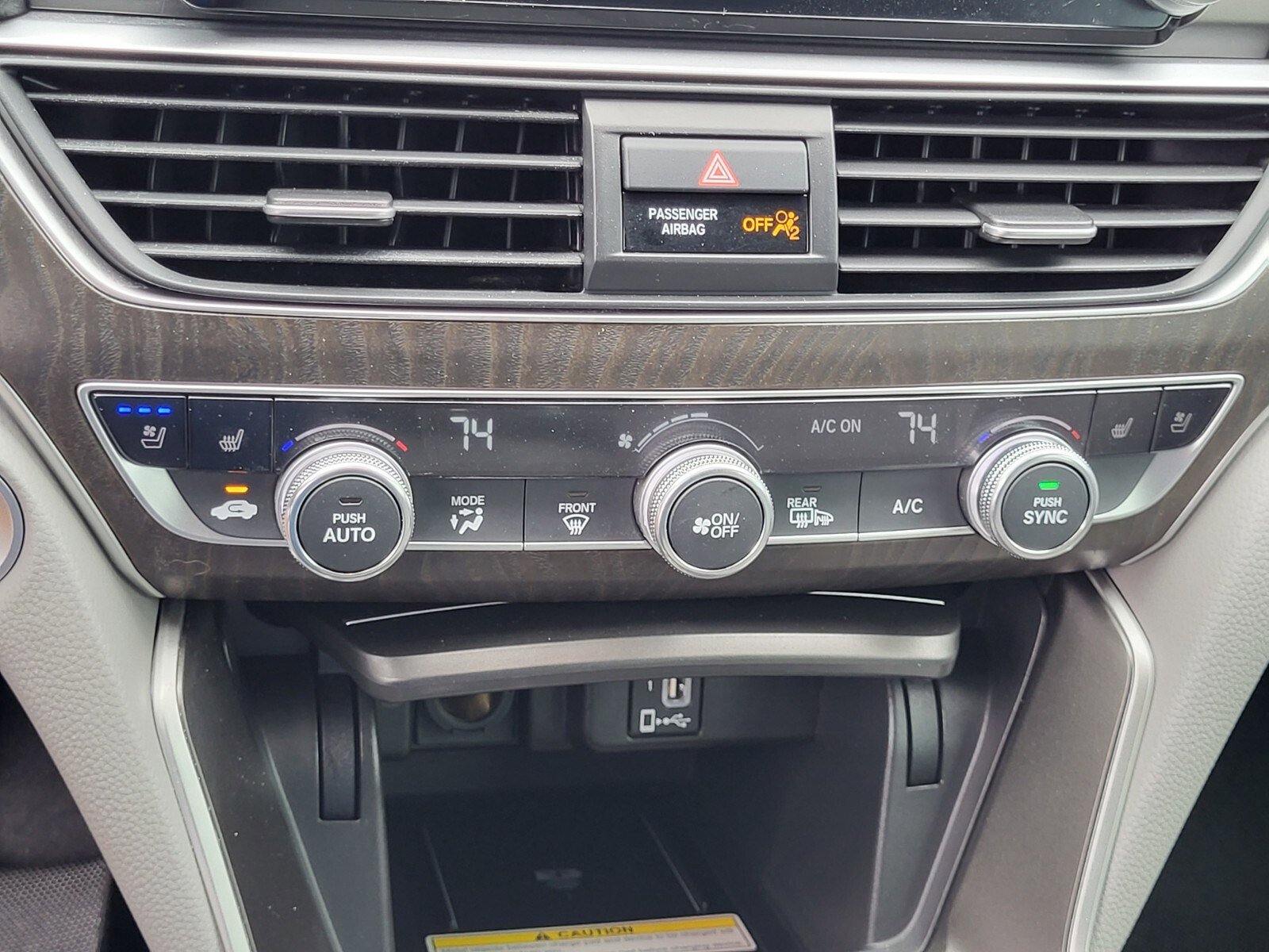 Used 2019 Honda Accord Touring image 22