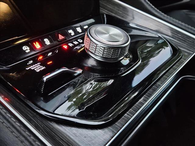 Used 2022 Jeep Wagoneer Series II AWD/4WD image 11