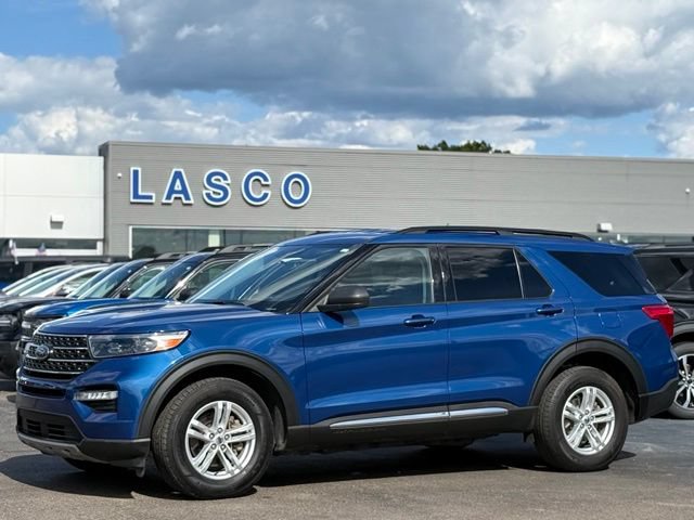 Certified 2023 Ford Explorer XLT w/ Equipment Group 202A AWD/4WD image 29