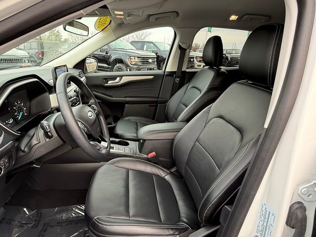 Certified 2022 Ford Escape SEL image 6