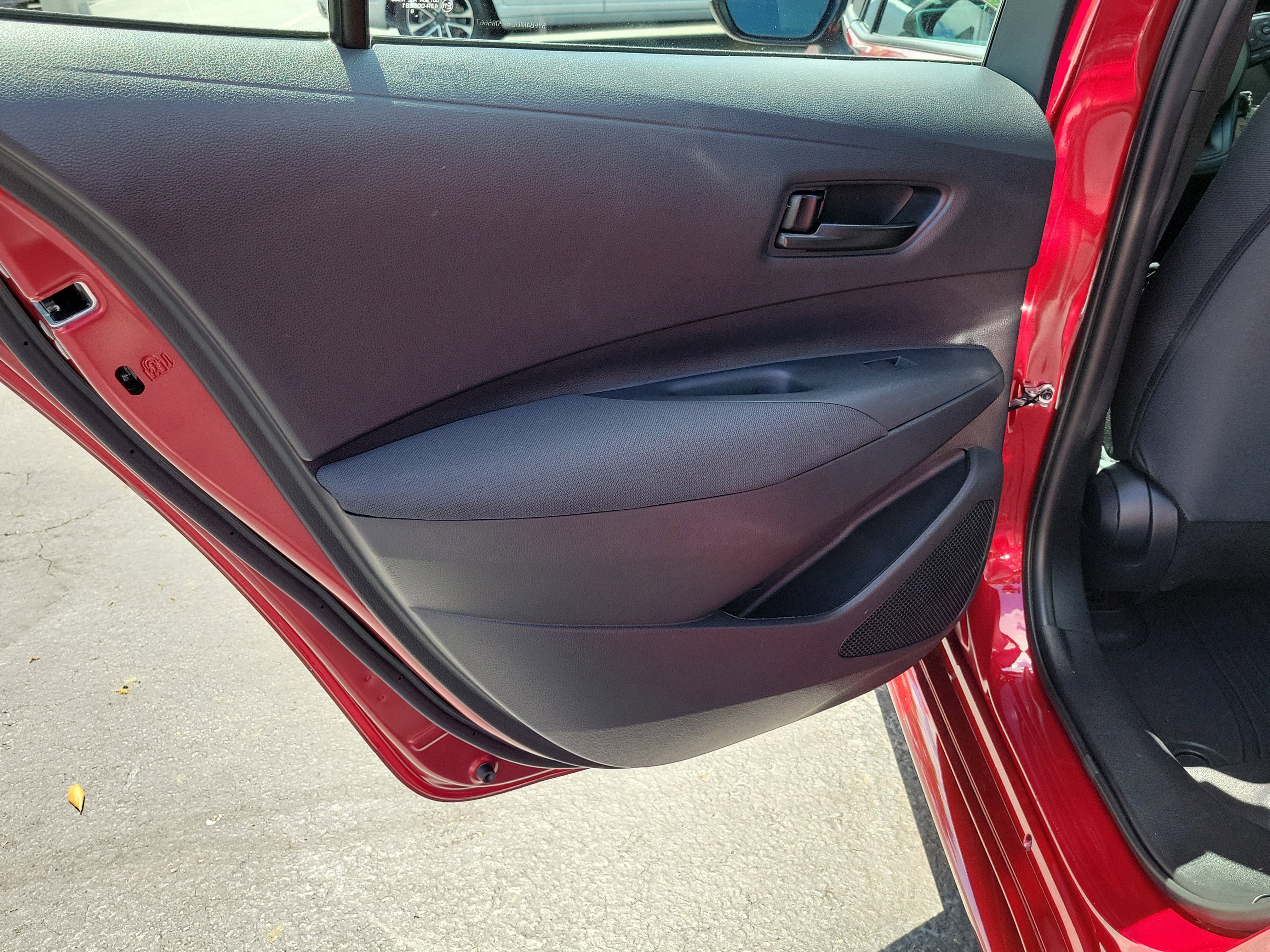 Used 2024 Toyota Corolla LE image 12