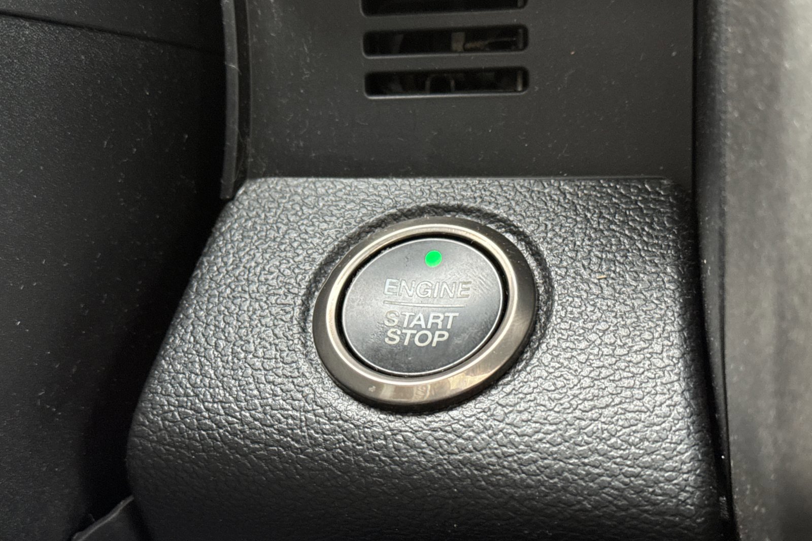 Certified 2020 Ford F150 Raptor w/ Equipment Group 802A Luxury image 22