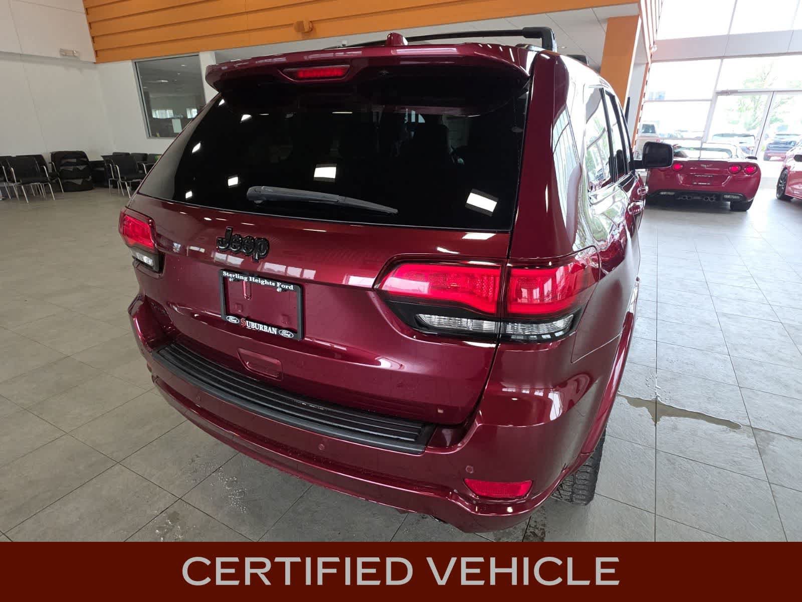 Used 2019 Jeep Grand Cherokee Altitude AWD/4WD image 10