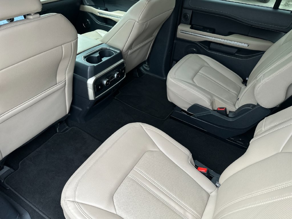 Certified 2023 Ford Expedition Limited RWD image 11