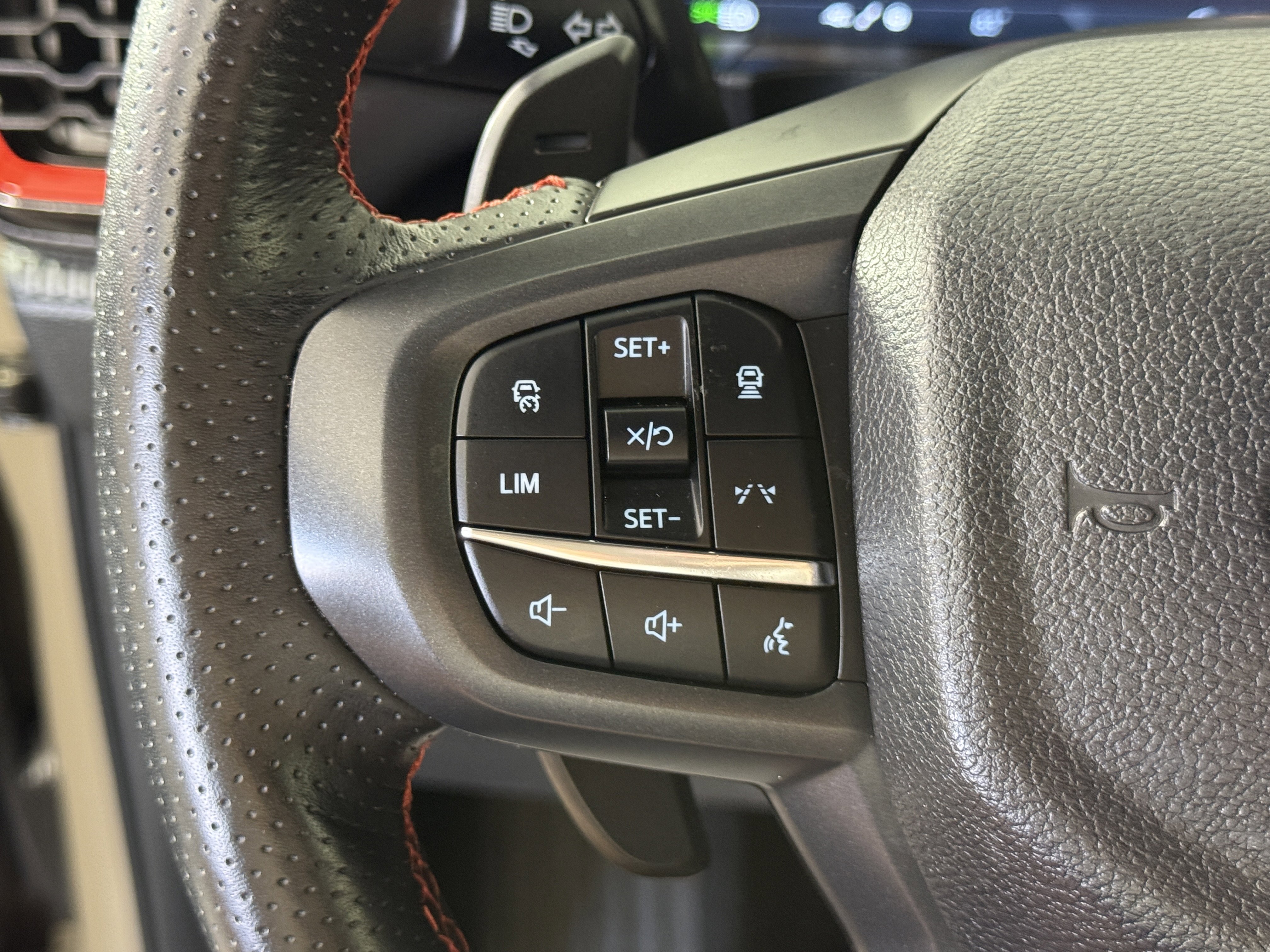 Certified 2025 Ford Ranger Raptor AWD/4WD image 26