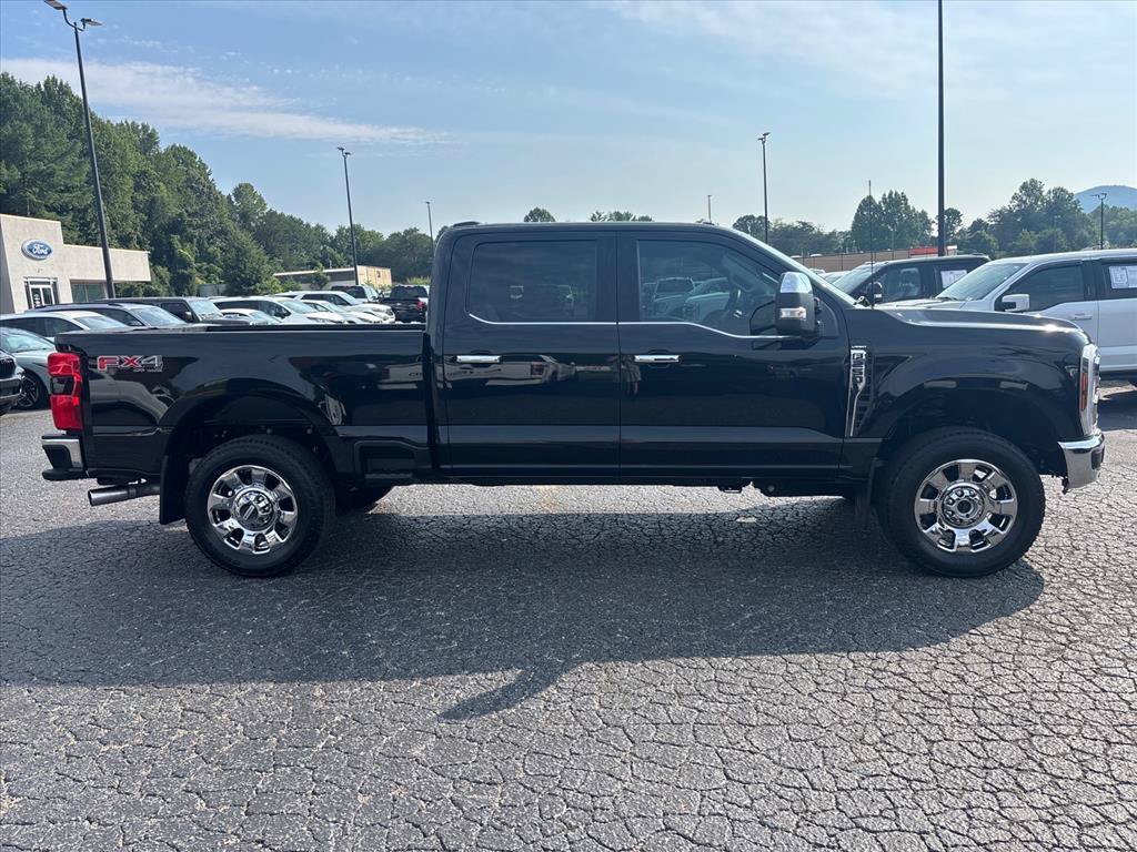 Certified 2024 Ford F250 Lariat w/ Lariat Ultimate Package AWD/4WD image 9