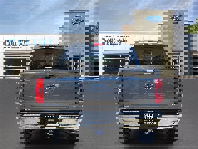 Certified 2022 Ford F150 XLT w/ Equipment Group 302A High image 4