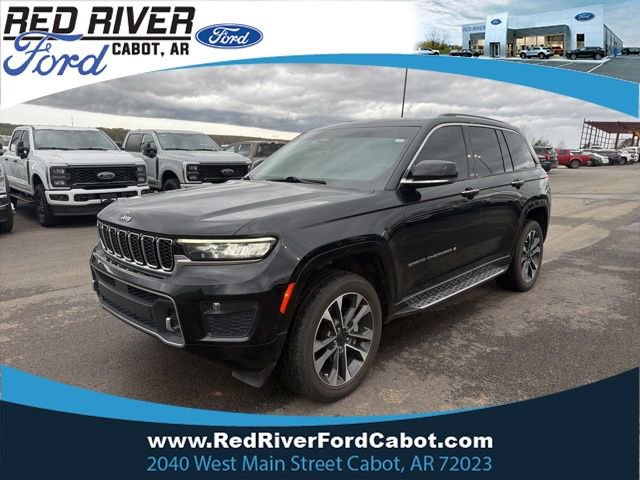 Used 2023 Jeep Grand Cherokee Overland image 1