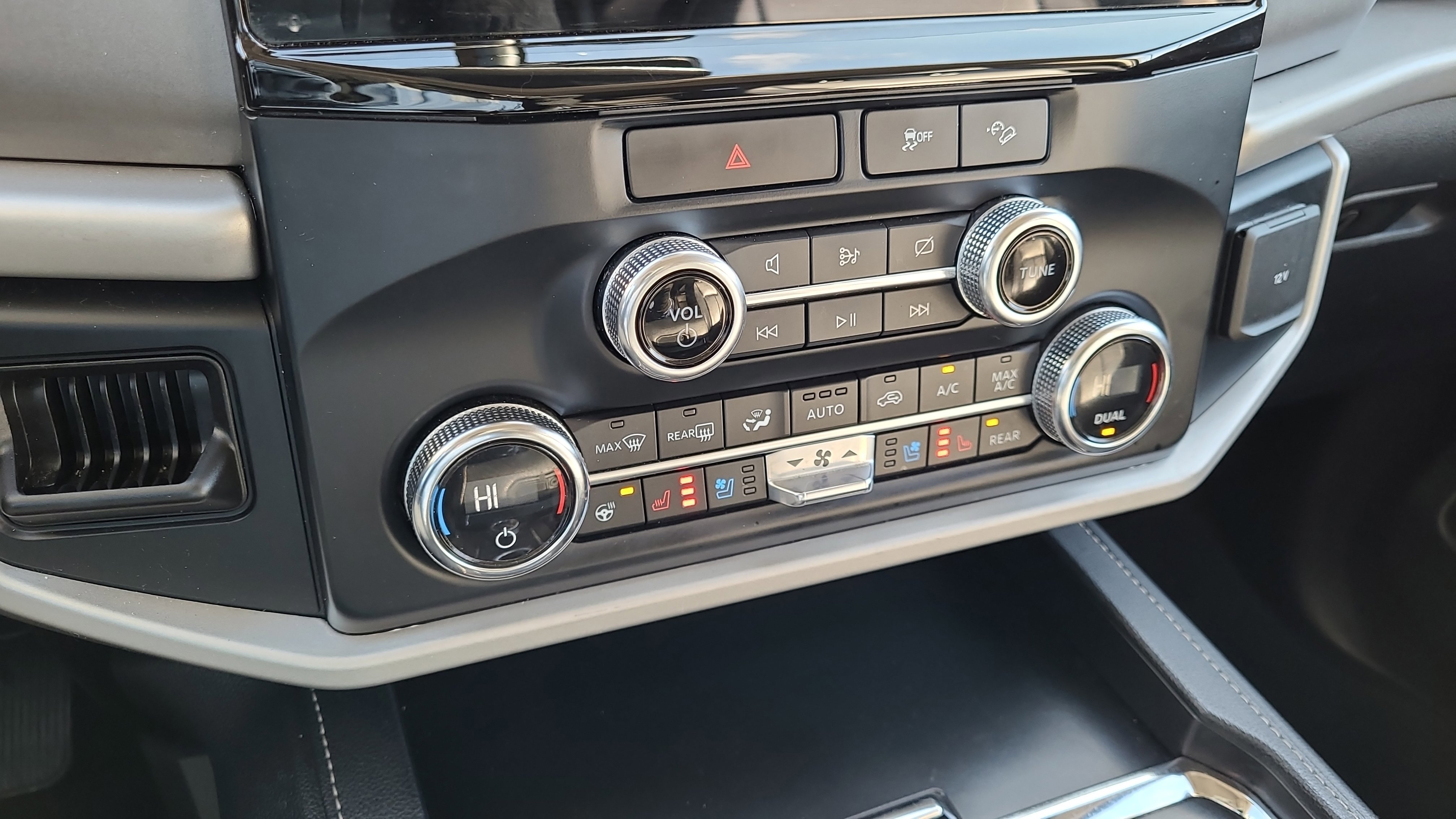 Certified 2022 Ford Expedition XLT image 21