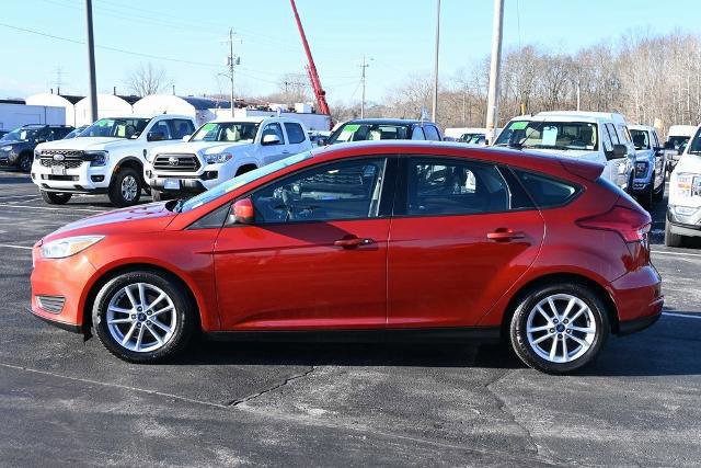 Certified 2018 Ford Focus SE image 2