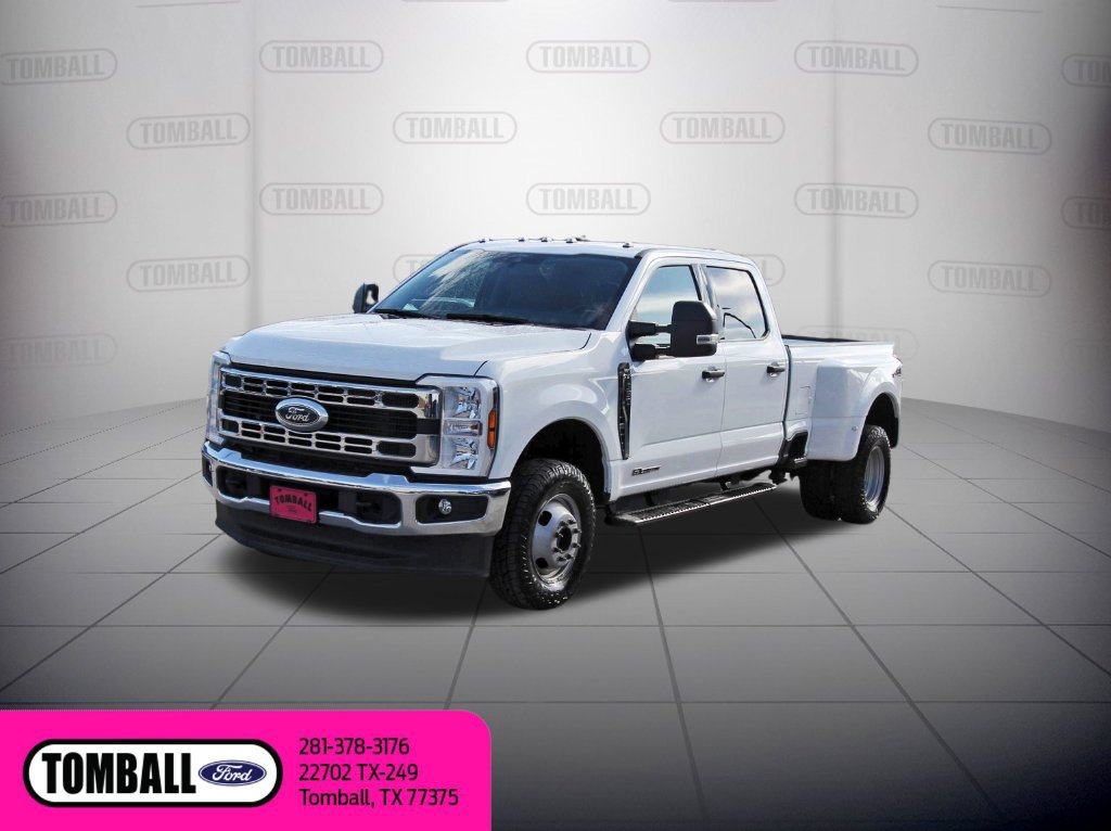 Certified 2025 Ford F350 XLT w/ FX4 Off-Road Package AWD/4WD image 3