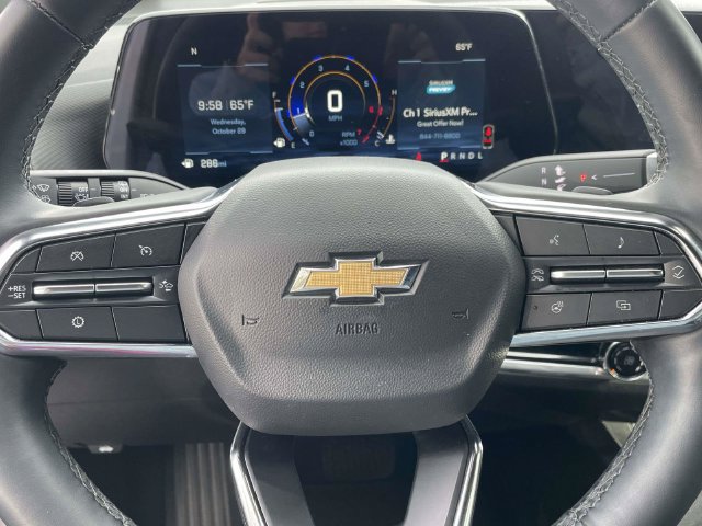 Used 2026 Chevrolet Equinox LT FWD image 16