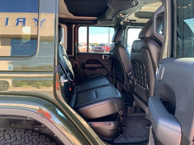 Used 2023 Jeep Wrangler Unlimited Rubicon 4xe w/ Cold Weather Group image 17