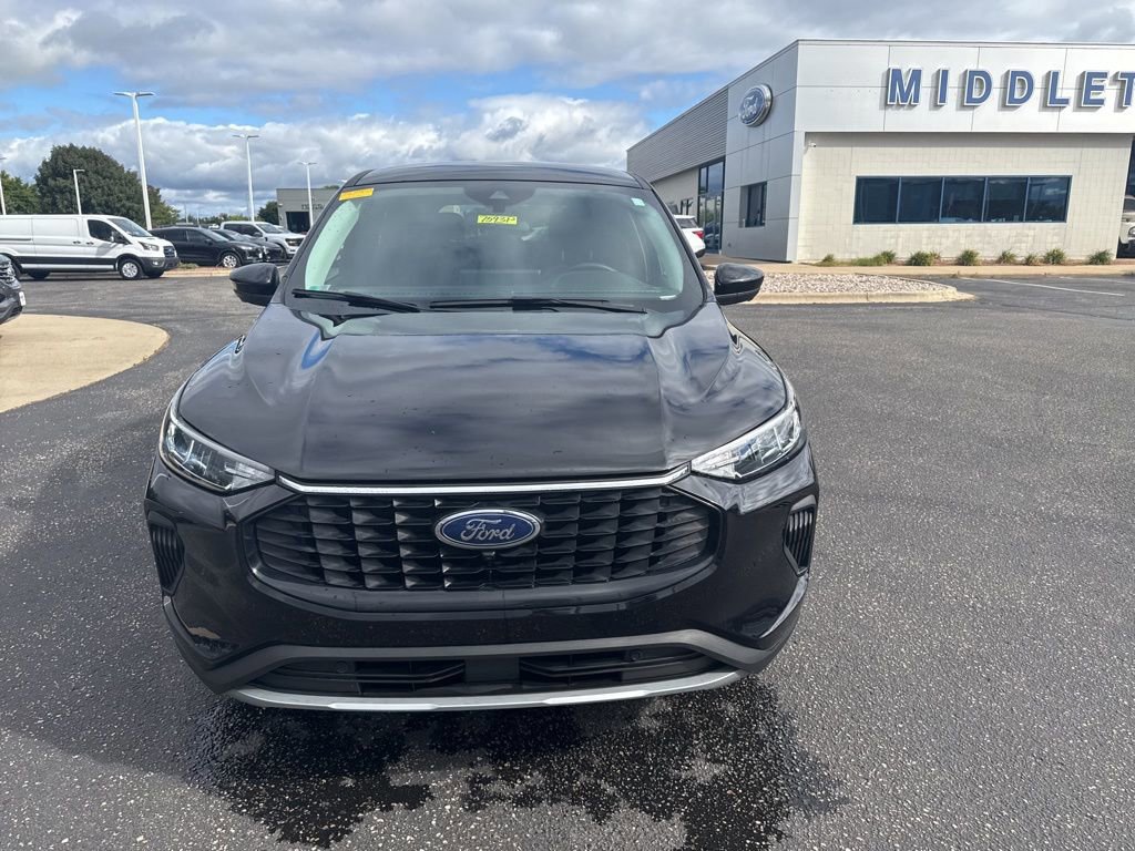 Certified 2023 Ford Escape Active w/ Tech Pack #2 image 17