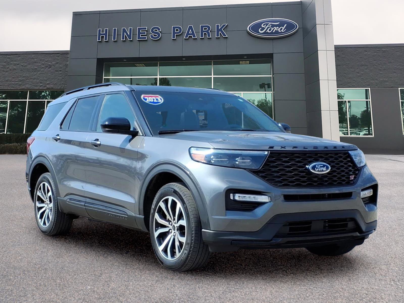 Certified 2023 Ford Explorer ST AWD/4WD image 1