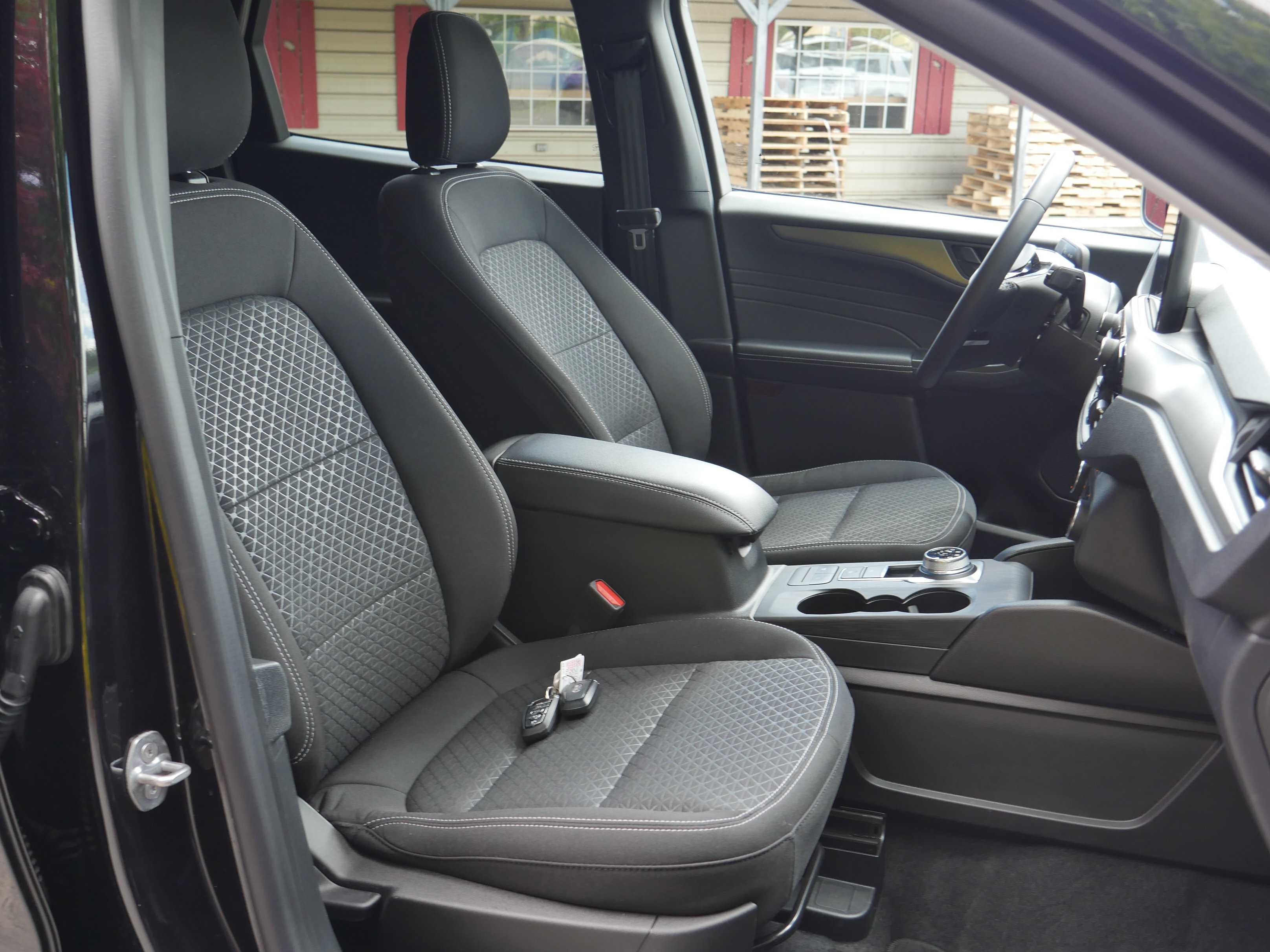 Certified 2024 Ford Escape Active AWD/4WD image 26