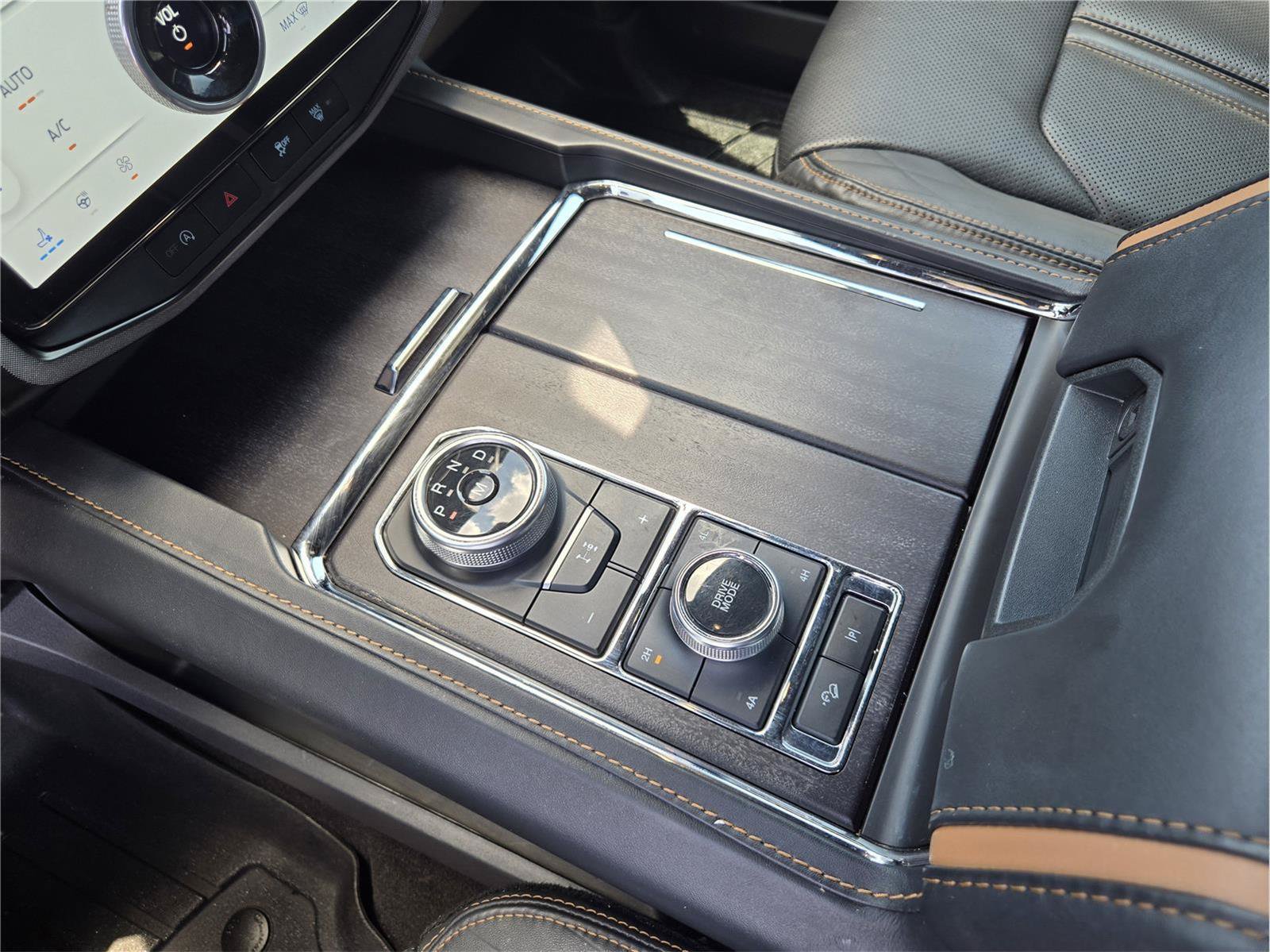 Certified 2023 Ford Expedition Max Platinum AWD/4WD image 17