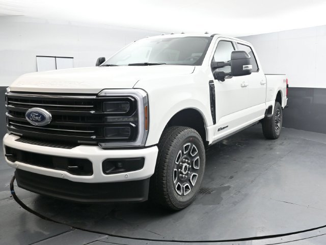 Certified 2026 Ford F350 Platinum AWD/4WD image 4