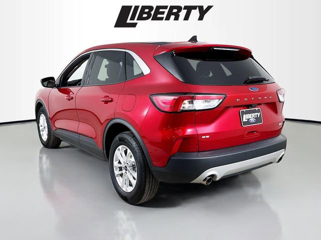 Certified 2020 Ford Escape SE image 3