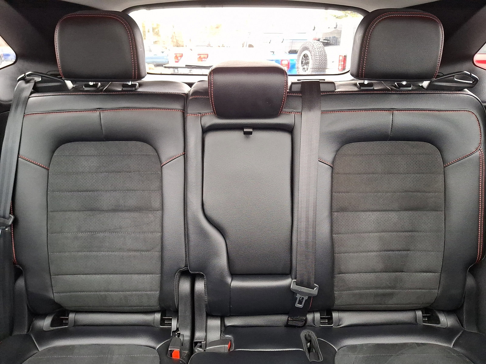 Certified 2022 Ford Escape SEL w/ SEL Stealth AWD Package image 19